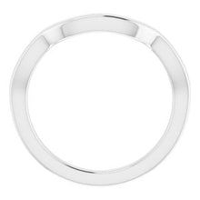 Charger l'image dans la galerie, Sterling Silver Band 11 x 9 mm Emerald Ring
