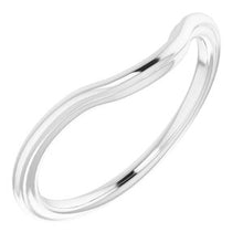 Charger l'image dans la galerie, Sterling Silver Band for 10 x 10 mm Cushion
