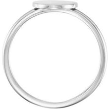 Charger l'image dans la galerie, Be Posh¬Æ Round Engravable Ring 
