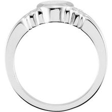 Charger l&#39;image dans la galerie, Sterling Silver 9.7x8 mm Oval Signet Ring
