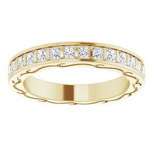 Charger l&#39;image dans la galerie, 14K Yellow 1 CTW Diamond Square Eternity Band Taille 5
