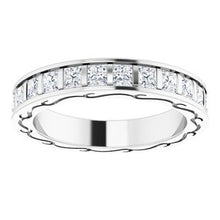 Charger l&#39;image dans la galerie, 14K White 1 3/4 CTW Diamond Square Eternity Band Taille 6
