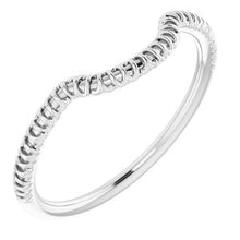 Charger l'image dans la galerie, Sterling Silver Band for 10 x 10 mm Cushion
