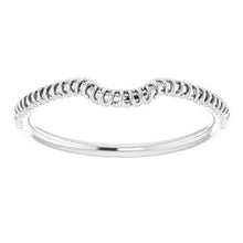 Charger l'image dans la galerie, Sterling Silver Band for 6 x 6 mm Cushion

