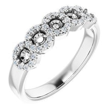 Charger l&#39;image dans la galerie, 14K White 1 CTW Diamond Anniversary Band
