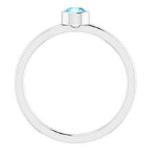 Charger l'image dans la galerie, Sterling Silver Imitation Aquamarine Ring
