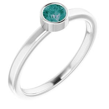 Charger l'image dans la galerie, Sterling Silver Imitation Alexandrite Ring
