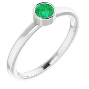 Sterling Silver Imitation Emerald Ring