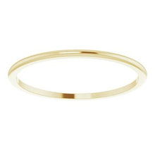 Charger l&#39;image dans la galerie, 14K Yellow 1 mm Half Round Band Size 9

