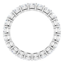 Charger l&#39;image dans la galerie, Platinum 2 1/8 CTW Diamond Eternity Band Taille 7
