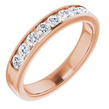 Charger l&#39;image dans la galerie, 14K Rose 9/10 CTW Diamond Band
