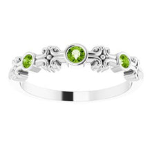 Load image into Gallery viewer, Sterling Silver Peridot Bezel-Set Ring
