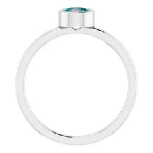 Charger l'image dans la galerie, Sterling Silver Imitation Alexandrite Ring
