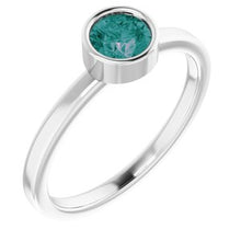 Charger l'image dans la galerie, Sterling Silver Imitation Alexandrite Ring
