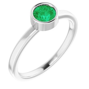 14K White Emerald Ring