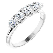 Charger l&#39;image dans la galerie, Bague anniversaire platine 3/4 CTW diamant
