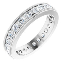 Charger l&#39;image dans la galerie, 14K Blanc 1 3/8 CTW Diamond Milgrain Eternity Band Taille 6

