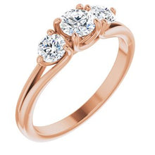 Charger l&#39;image dans la galerie, 14K Rose 3/4 CTW Diamond Anniversary Band
