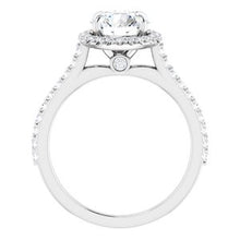 Charger l'image dans la galerie, Bague de fiançailles en platine 7,5 mm ronde Forever One, Moissanite et diamant 1/3 CTW
