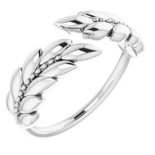 Charger l'image dans la galerie, Sterling Silver Leaf Negative Space Ring
