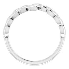 Charger l'image dans la galerie, Sterling Silver Leaf Negative Space Ring
