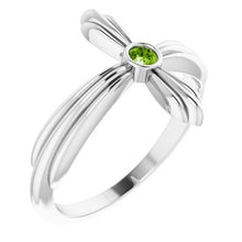 Charger l'image dans la galerie, Sterling Silver Peridot Sideways Cross Ring
