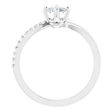 Load image into Gallery viewer, Platinum 1/2 CTW Diamond Bypass Ring

