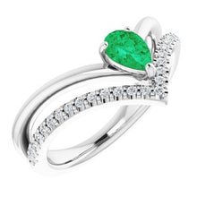Charger l'image dans la galerie, Bague émeraude platine et diamant 1/6 CTW
