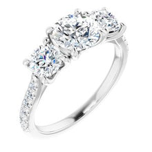 Charger l'image dans la galerie, Bague de fiançailles platine 6,5 mm ronde Forever One, Moissanite et diamant 1/6 CTW
