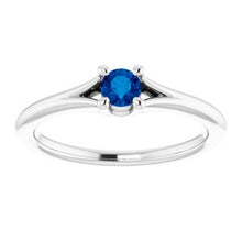 Charger l'image dans la galerie, Youth Solitaire Ring  
