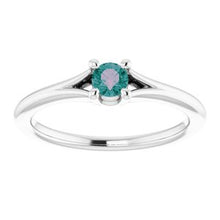 Charger l'image dans la galerie, Youth Solitaire Ring  
