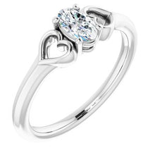 Charger l'image dans la galerie, Sterling Silver 5x3 mm Oval Imitation Diamond Youth Heart Ring
