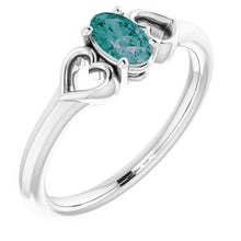 Charger l'image dans la galerie, Sterling Silver 5x3 mm Oval Imitation Alexandrite Youth Heart Ring
