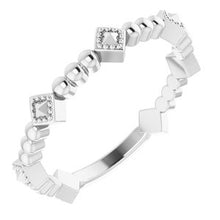 Charger l'image dans la galerie, Sterling Silver Stackable Pyramid Ring
