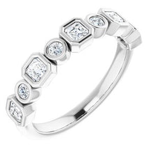 Charger l&#39;image dans la galerie, Bande d&#39;anniversaire en diamant 14K blanc 5/8 CTW
