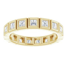 Charger l&#39;image dans la galerie, Jonc éternité en diamant 14K jaune 7/8 CTW
