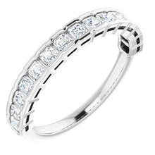 Charger l&#39;image dans la galerie, Bague anniversaire platine 3/4 CTW diamant
