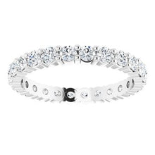 Charger l&#39;image dans la galerie, 14K White 1 1/5 CTW Diamond Eternity Band Taille 6
