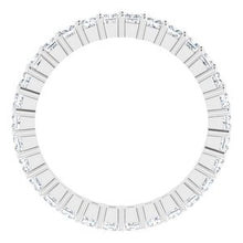Charger l&#39;image dans la galerie, 14K White 1 1/2 CTW Diamond Square Eternity Band Taille 7
