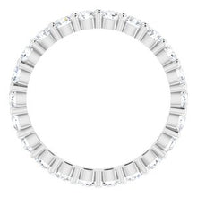Charger l&#39;image dans la galerie, 14K White 1 1/3 CTW Diamond Eternity Band Taille 6

