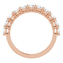 Charger l&#39;image dans la galerie, 14K Rose 1 CTW Diamond Anniversary Band
