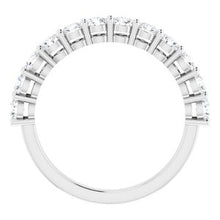 Charger l&#39;image dans la galerie, 14K White 1 CTW Diamond Anniversary Band
