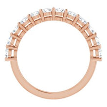 Charger l&#39;image dans la galerie, 14K Rose 1 CTW Diamond Anniversary Band
