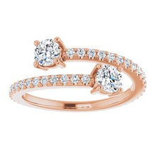Charger l&#39;image dans la galerie, Bague à deux pierres en diamant 14K rose 7/8 CTW
