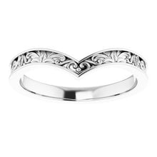 Charger l'image dans la galerie, Vintage-Inspired "V" Ring 
