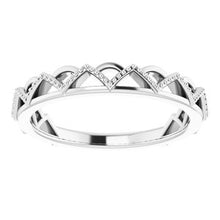 Charger l'image dans la galerie, Sterling Silver Stackable Crown Ring
