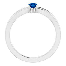 Charger l'image dans la galerie, Sterling Silver Imitation Blue Sapphire Solitaire Youth Ring
