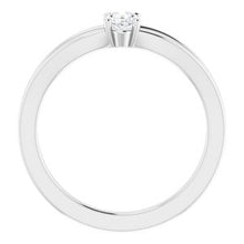 Charger l'image dans la galerie, Sterling Silver Imitation Diamond Solitaire Youth Ring
