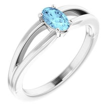 Charger l'image dans la galerie, Sterling Silver Imitation Aquamarine Solitaire Youth Ring
