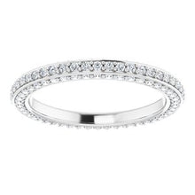 Charger l&#39;image dans la galerie, 14K White 3/4 CTW Diamond Eternity Band Taille 5.5
